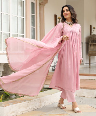 Gulaabi anarkali kurta set