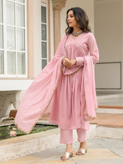 Gulaabi anarkali kurta set