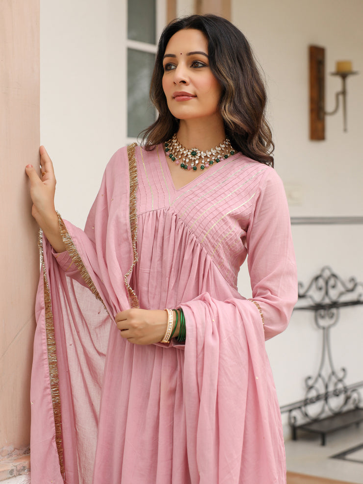Gulaabi anarkali kurta set