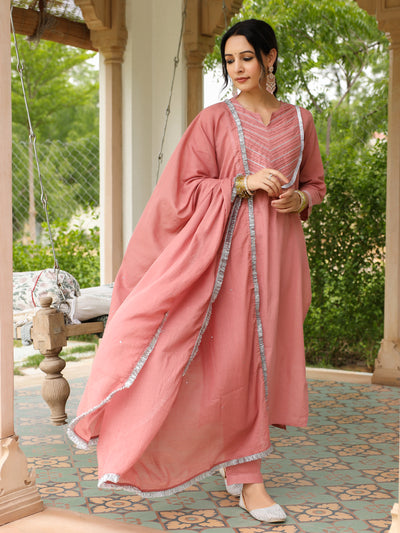 Halka Gulabi kurta set