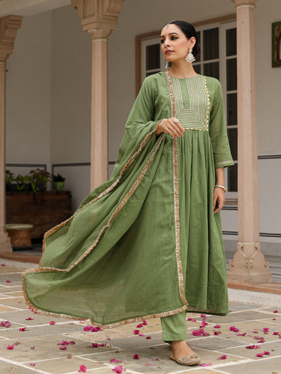 Pista Hara mulmul suit set
