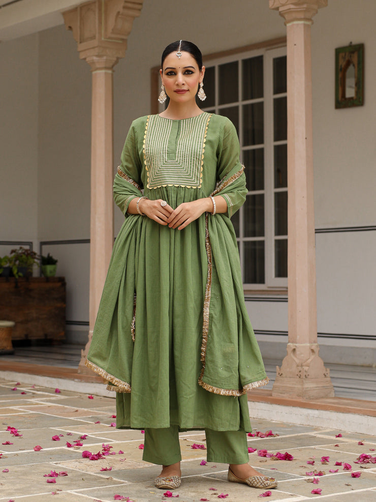 Pista Hara mulmul suit set