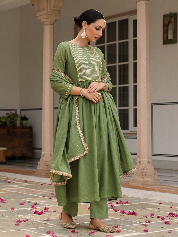 Pista Hara mulmul suit set