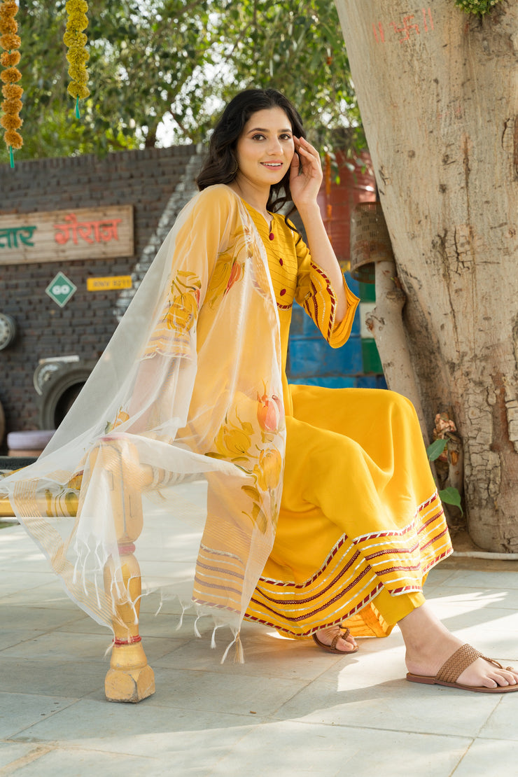 Dandelion Yellow Kurta Set with Floral Hand Paint Organza Dupatta
