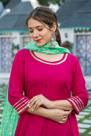 Pink Kurta with Lime Green Dupatta Set
