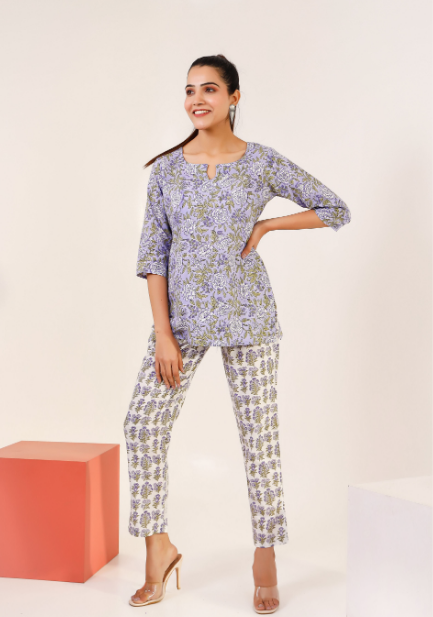 Women's Lavendar Floral Hand Printed Loungewear Set - Pheeta