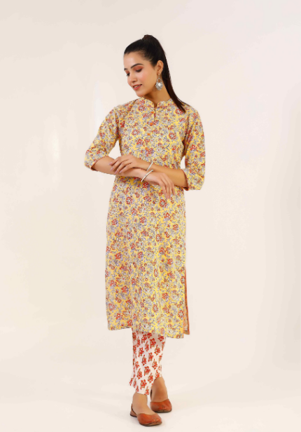 Women's Straight Fit Cotton Kurta Set With Hand Print - Pheeta