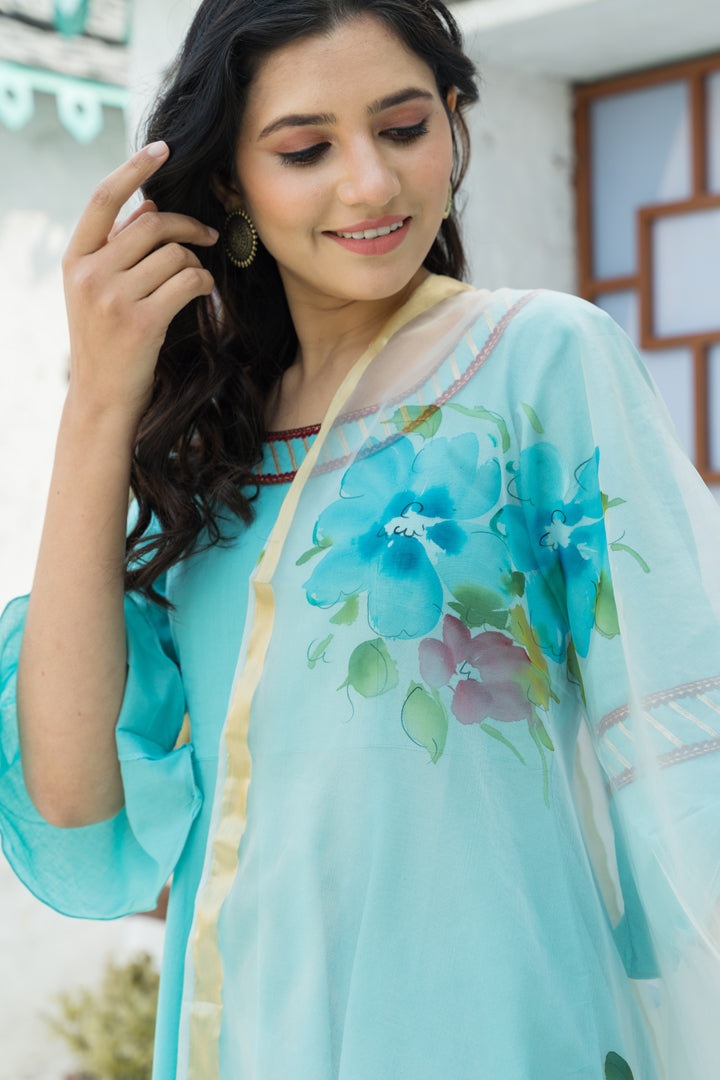 Turquoise Blue Kurta Set With Hand Paint Organza Dupatta