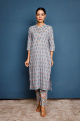 Women's Print Blocked Straight Mandarin Collared Kurta And Pants  - Pheeta