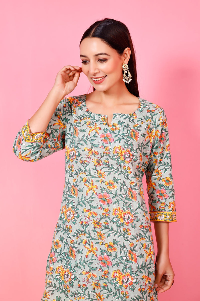 Women's Mint Green Hand Printed Kurta Pant Set - Pheeta