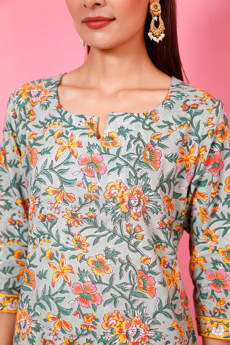 Women's Mint Green Hand Printed Kurta Pant Set - Pheeta