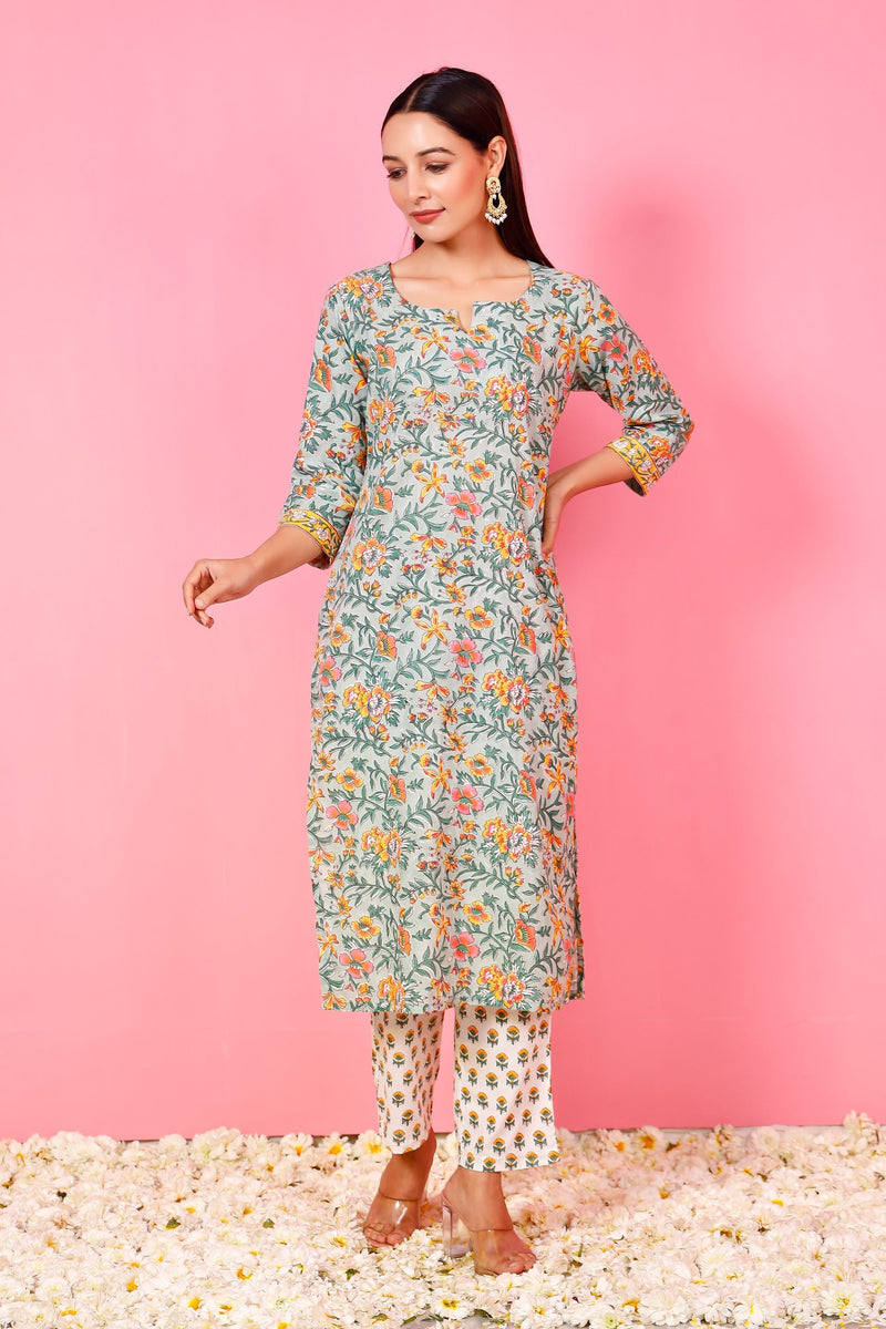 Women's Mint Green Hand Printed Kurta Pant Set - Pheeta