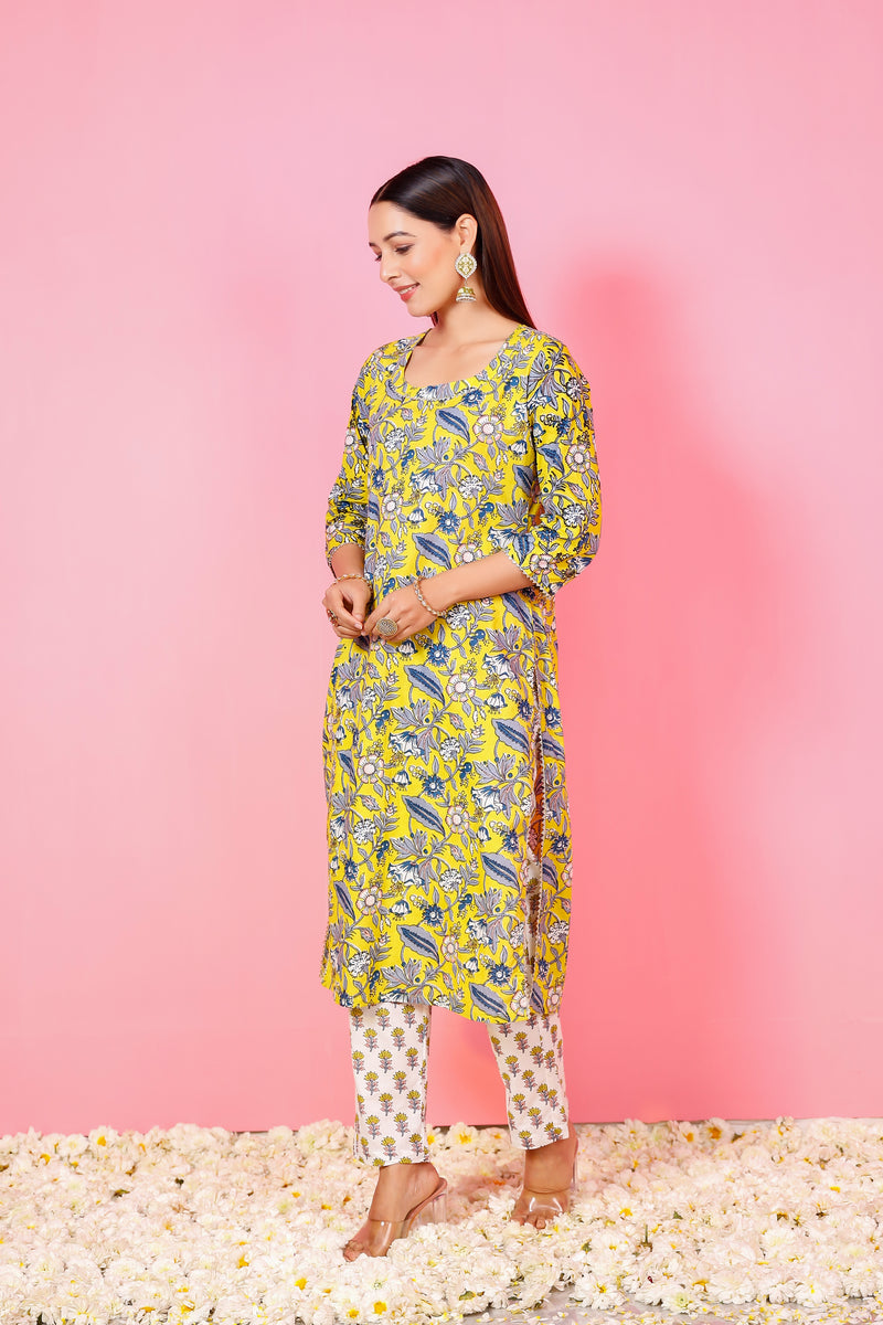 Women yellow hand printed kurta and pant