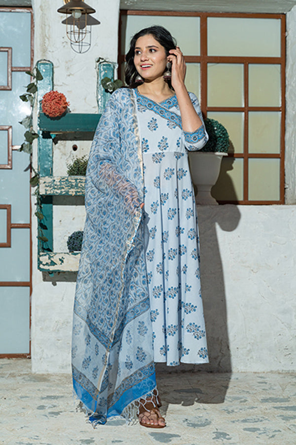 Sky Blue Butta Hand Block Print Kurta Set With Doria Dupatta.
