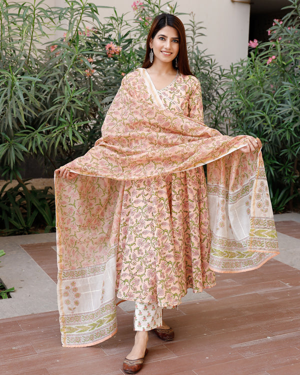 Round Neck Printed Anarkali Kurta Set With Straight Paints