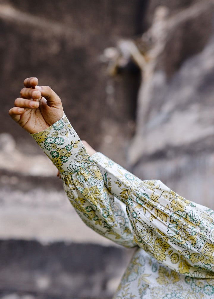 White And Mustard Hand Blocked Kurta With Pant (With Bishop Sleeves)