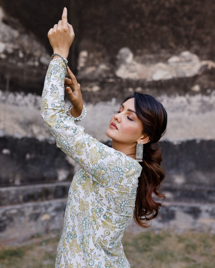 White And Mustard Hand Blocked Kurta With Pant