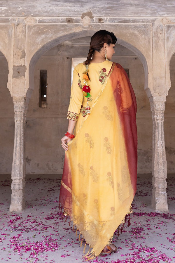 Yellow Hand Blocked Anarkali Suit Set With Kota Doria Dupatta