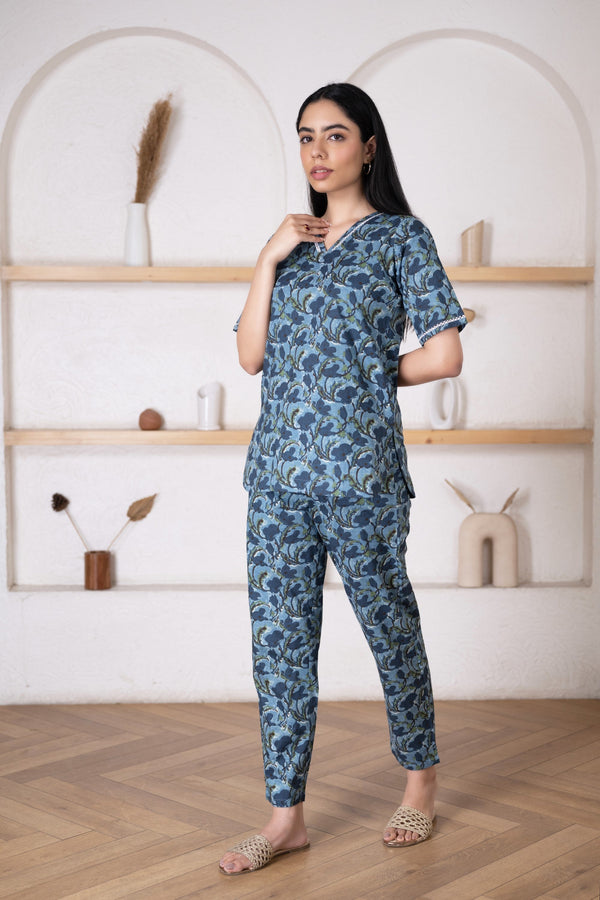 Women's Blue Floral Lounge wear -Pheeta