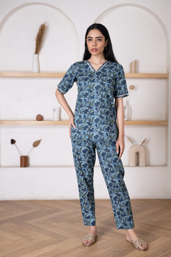 Women's Blue Floral Lounge wear -Pheeta